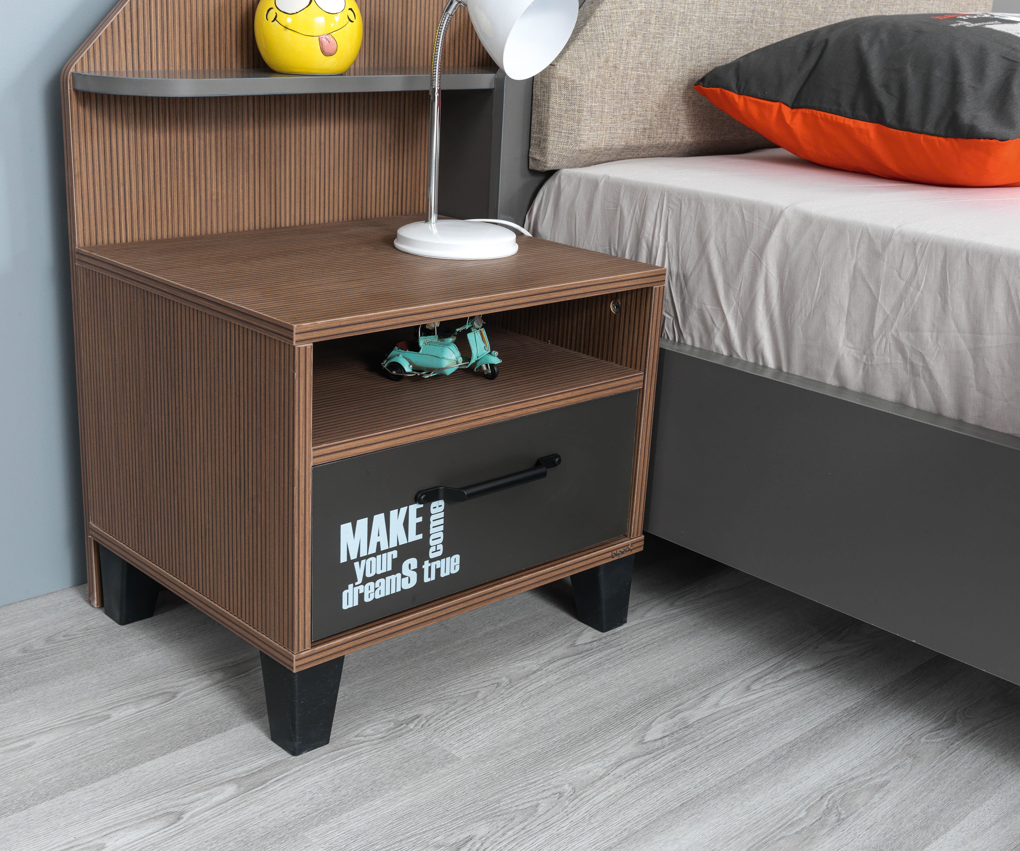 Iron Box Genç Odası Takımı